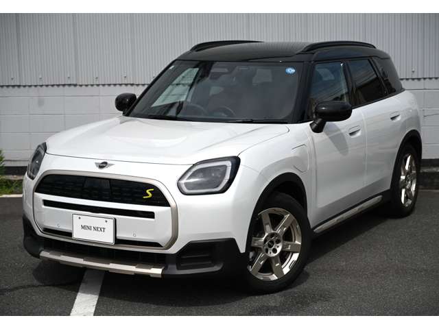 MINI Countryman 5