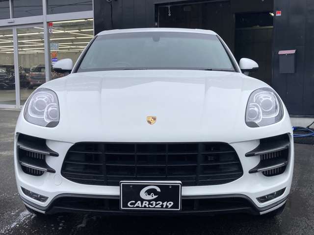 Porsche Macan 7
