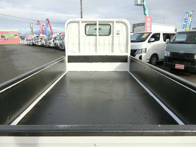Toyota Toyoace 7