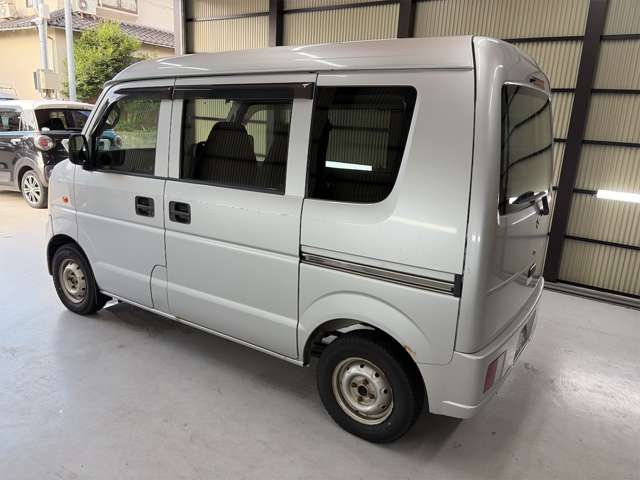 Suzuki Every 9