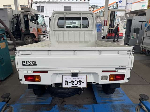 Toyota Pixis Truck 5