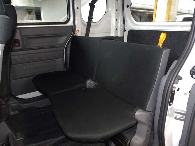 Honda N-VAN 12