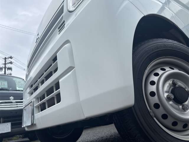 Mitsubishi Minicab Van 5