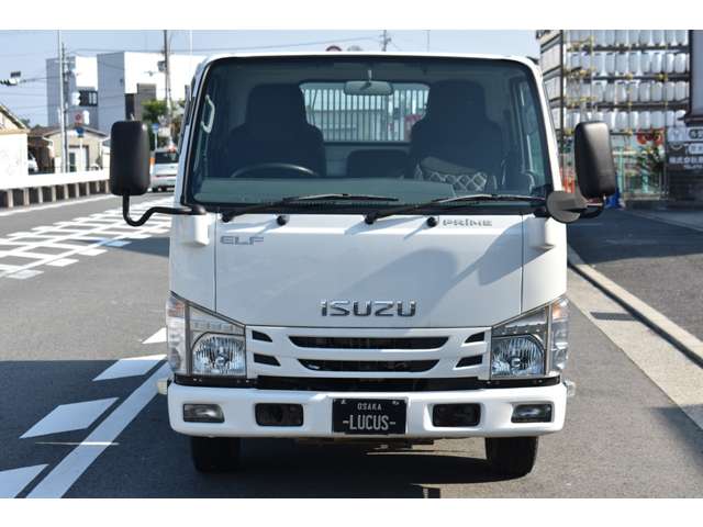 Isuzu Elf 6