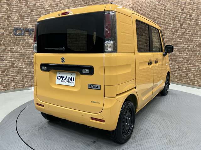 Suzuki Spacia Base 12