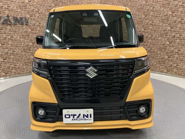 Suzuki Spacia Base 5