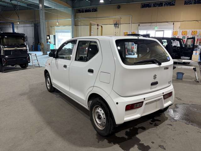 Suzuki Alto 4
