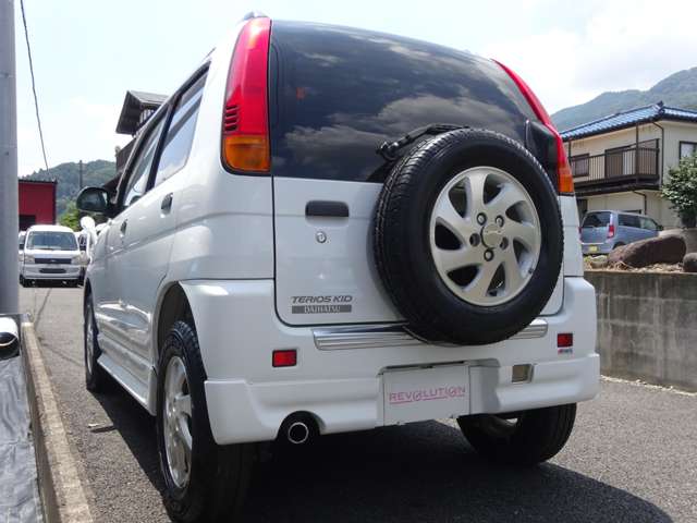 Daihatsu Terios Kid 6