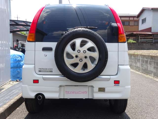 Daihatsu Terios Kid 9