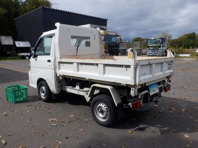 Daihatsu Hijet Truck 9