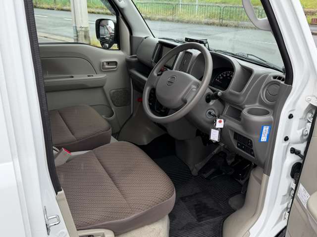 Nissan NV100 Clipper 5