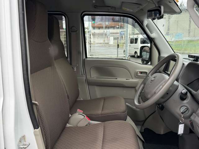 Nissan NV100 Clipper 9