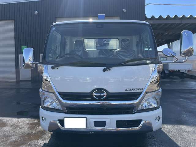 Hino Dutro 2