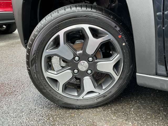 Mazda Flair Crossover 12