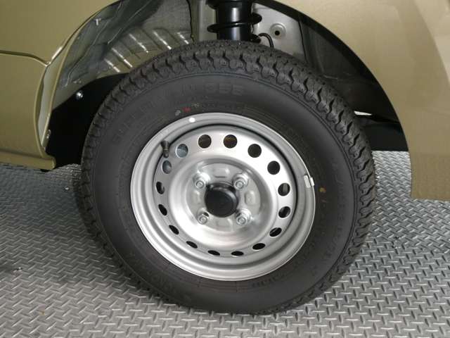 Daihatsu Hijet Truck 13