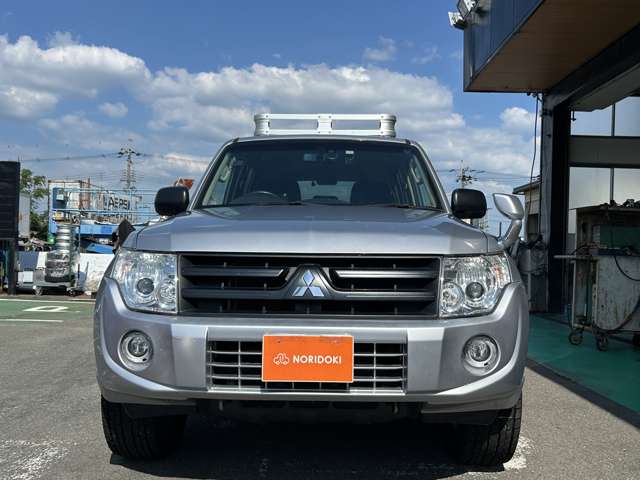 Mitsubishi Pajero 11