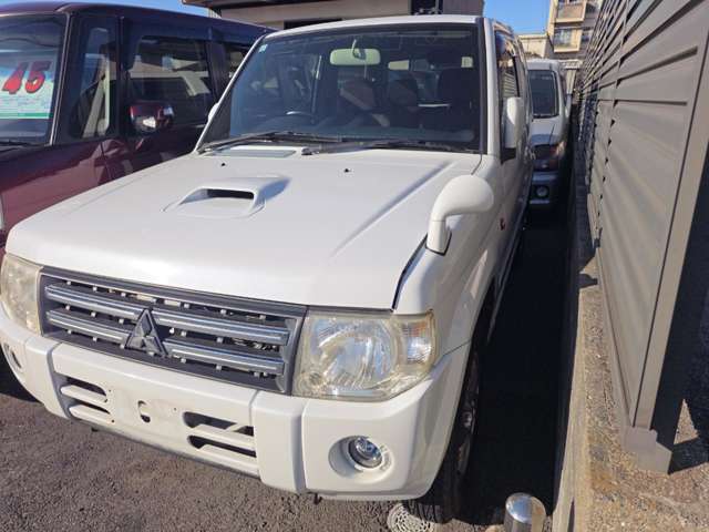 Mitsubishi Pajero Mini 11
