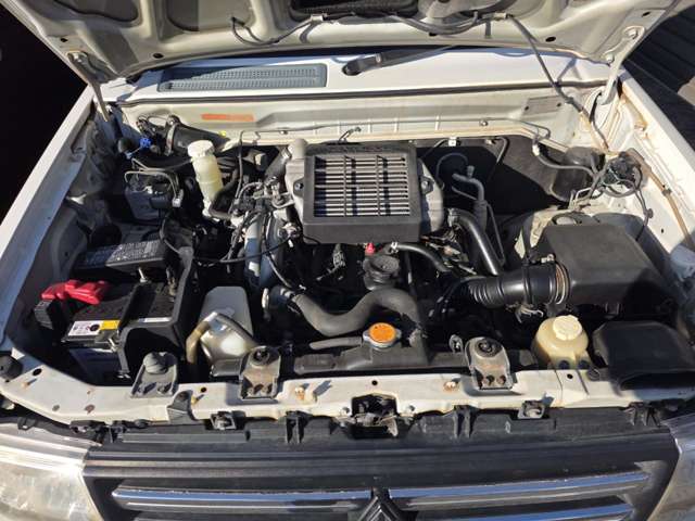 Mitsubishi Pajero Mini 10