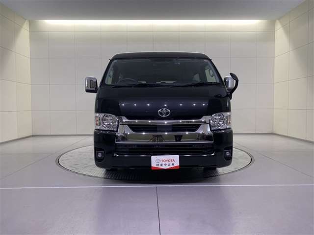 Toyota Hiace 9