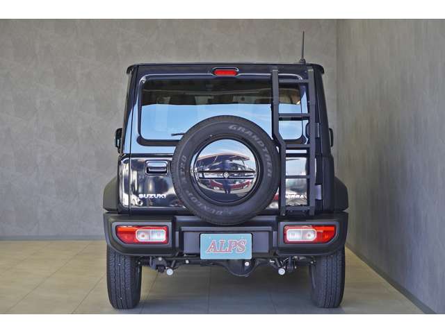 Suzuki Jimny Sierra 8
