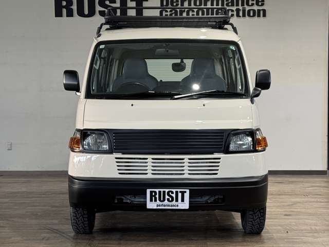 Toyota Town Ace Van 12
