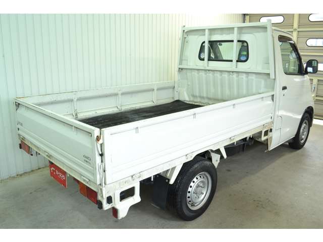 Toyota Light Ace Truck 11