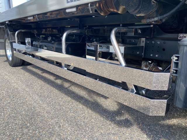 Mitsubishi Fuso Canter 10