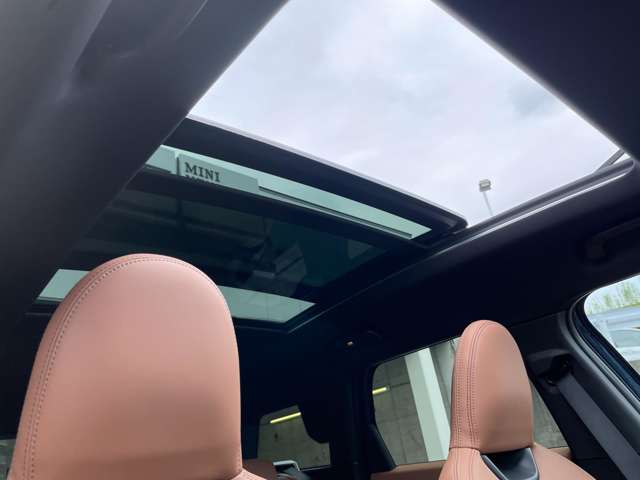 MINI Countryman 6