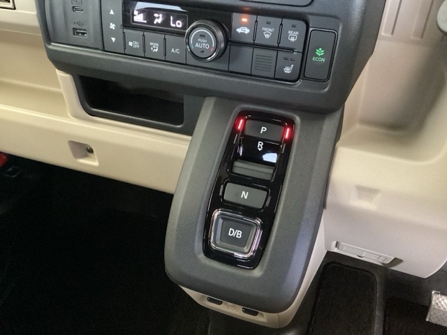 Honda N-VAN e: 12