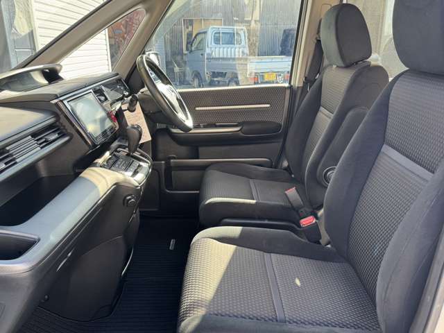 Honda Stepwgn 11