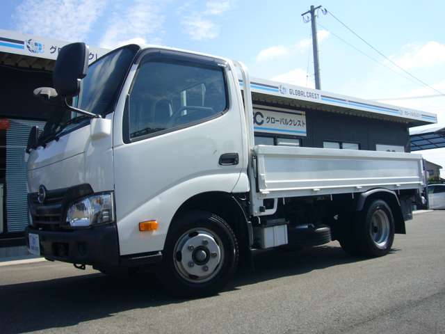 Hino Dutro 2