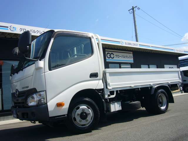 Hino Dutro 2