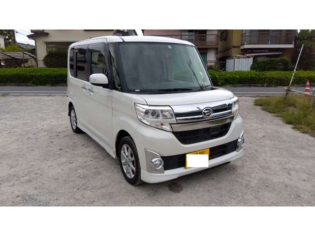 Daihatsu Tanto 9