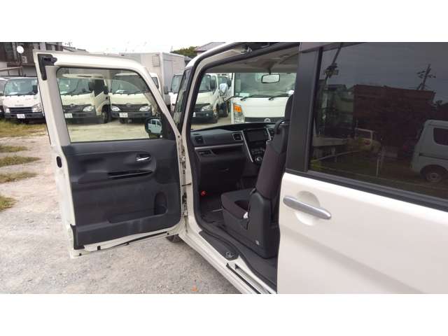 Daihatsu Tanto 10