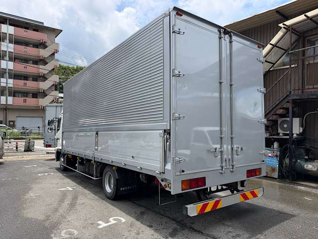 Hino Ranger 9