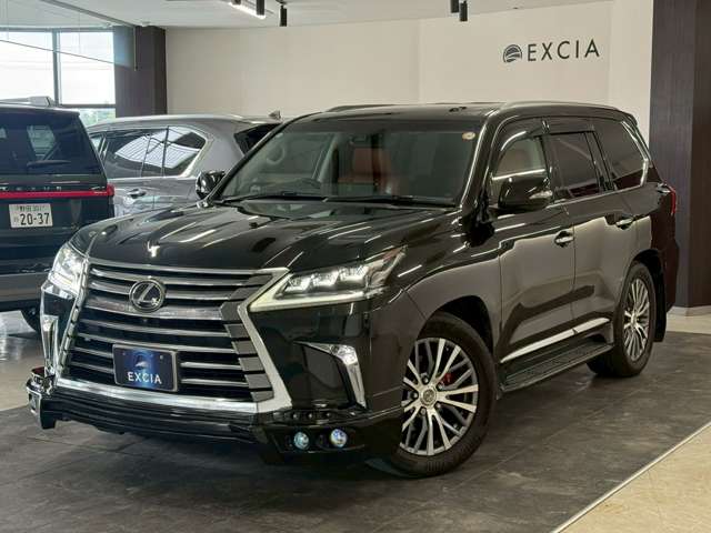 Lexus LX 5