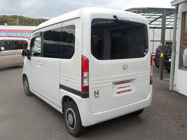 Honda N-VAN 9