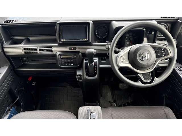 Honda N-VAN 11