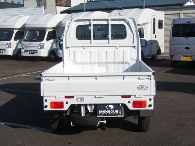 Mazda Scrum Truck 6
