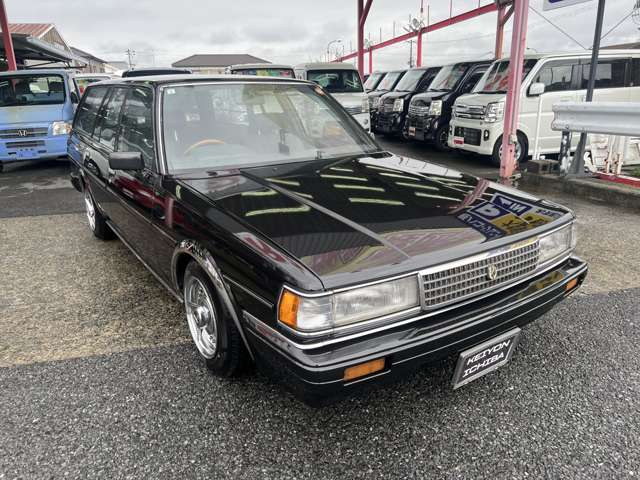 Toyota Mark II Van 6