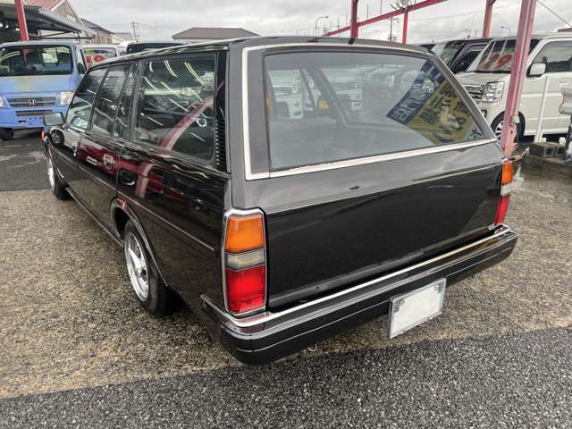 Toyota Mark II Van 10