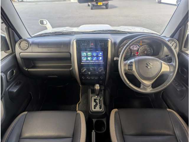 Suzuki Jimny 4