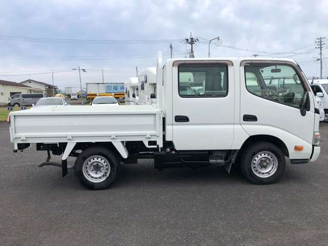 Toyota Toyoace 4