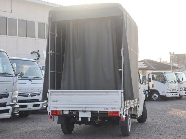 Toyota Town Ace Truck 3