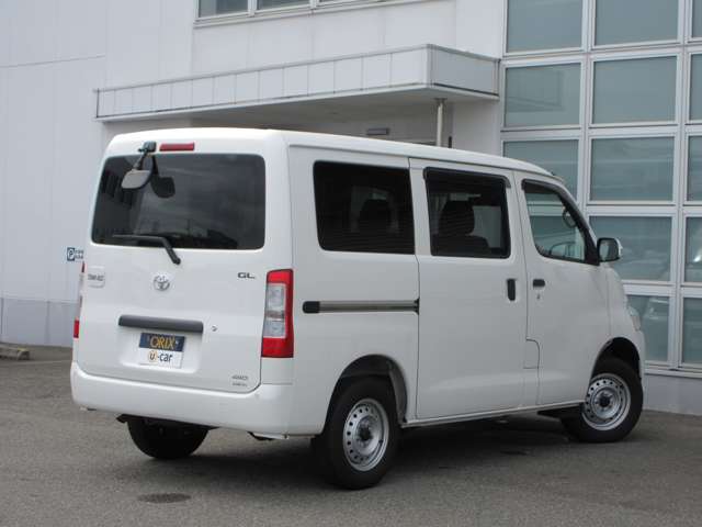 Toyota Town Ace Van 11