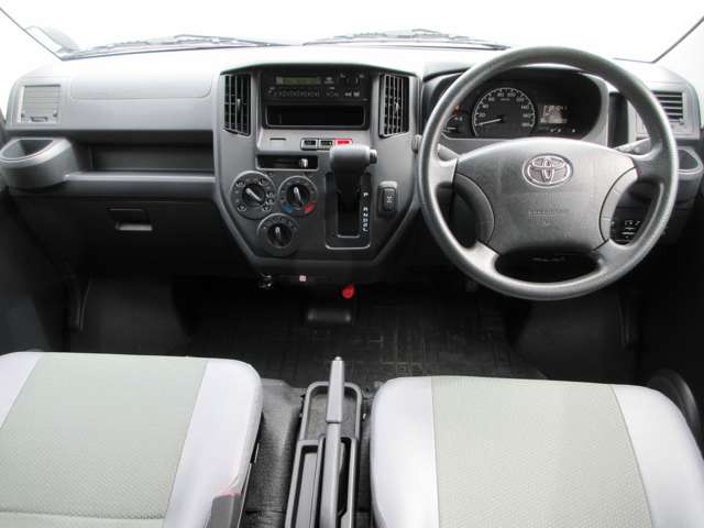 Toyota Town Ace Van 5