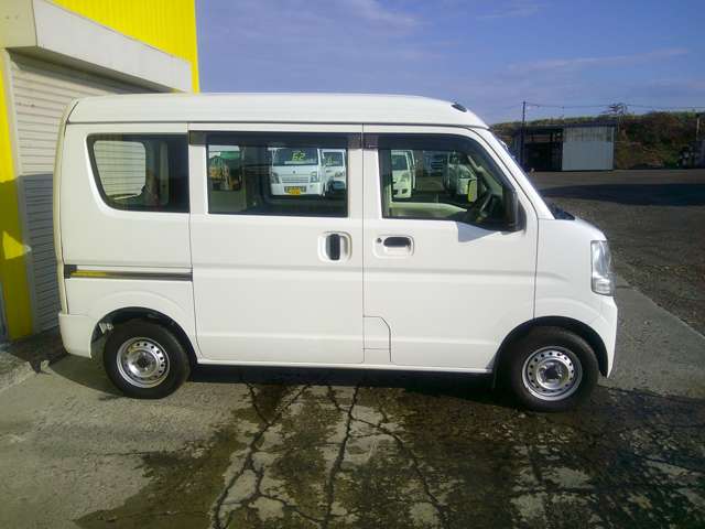 Suzuki Every 9