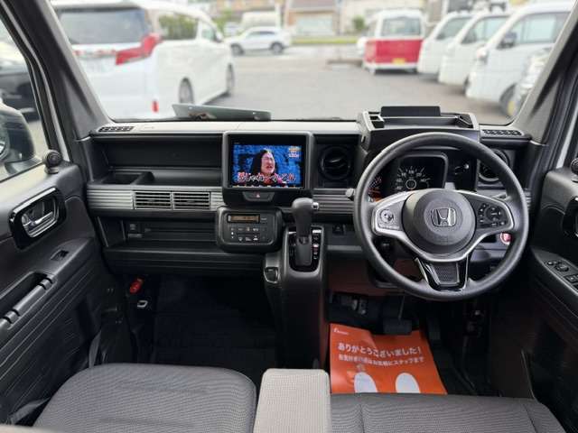 Honda N-VAN 11