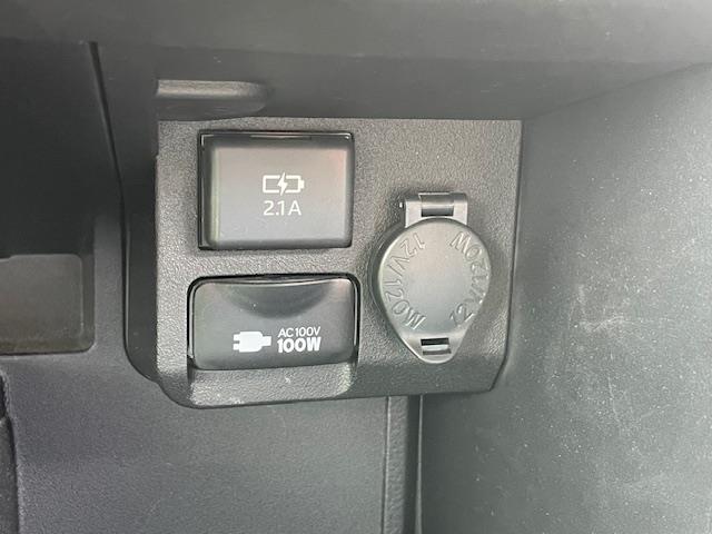 Toyota Probox Van 10
