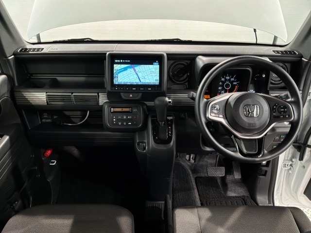 Honda N-VAN 9